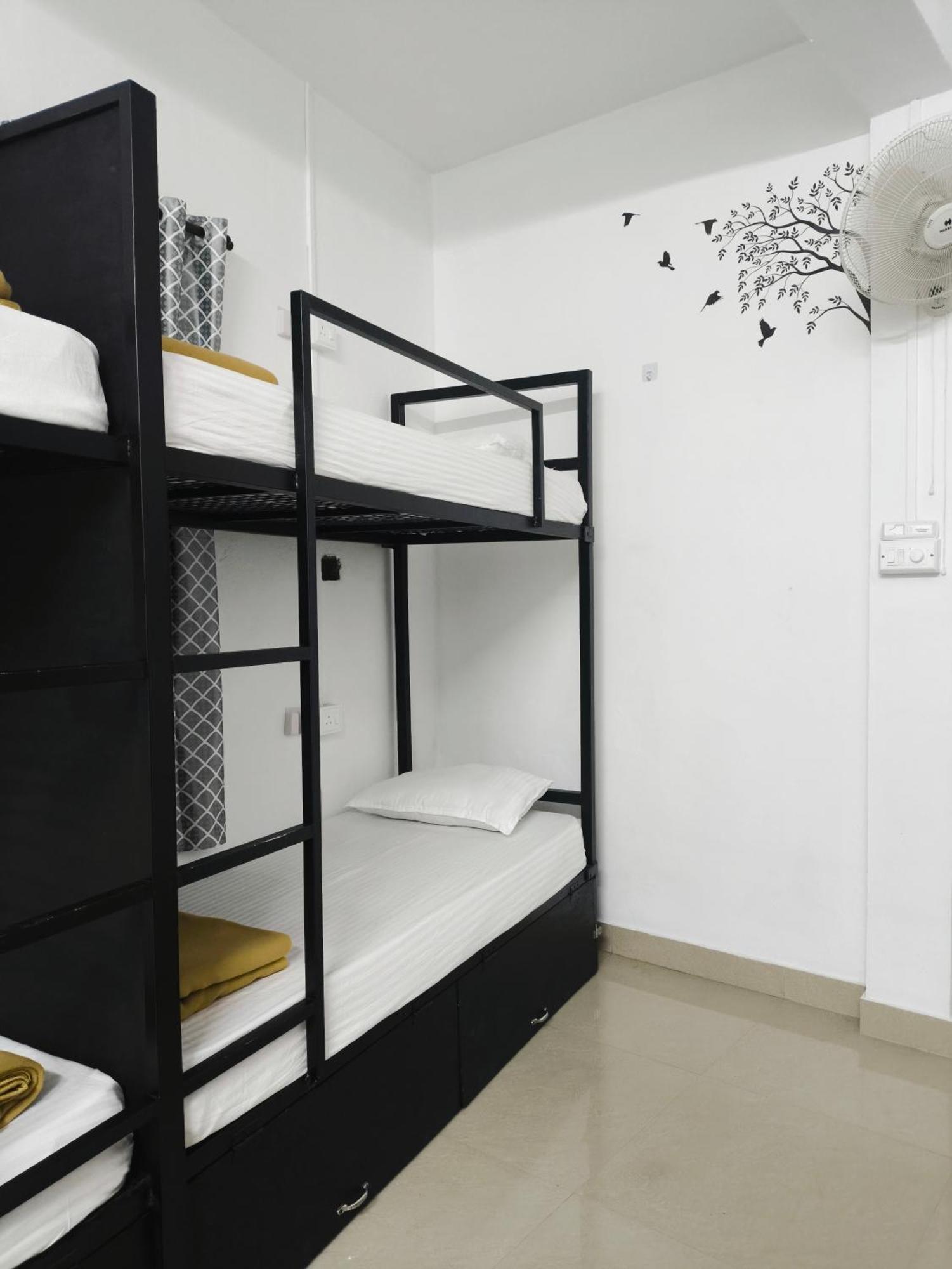Hostel Stayzo Kochi Exteriör bild