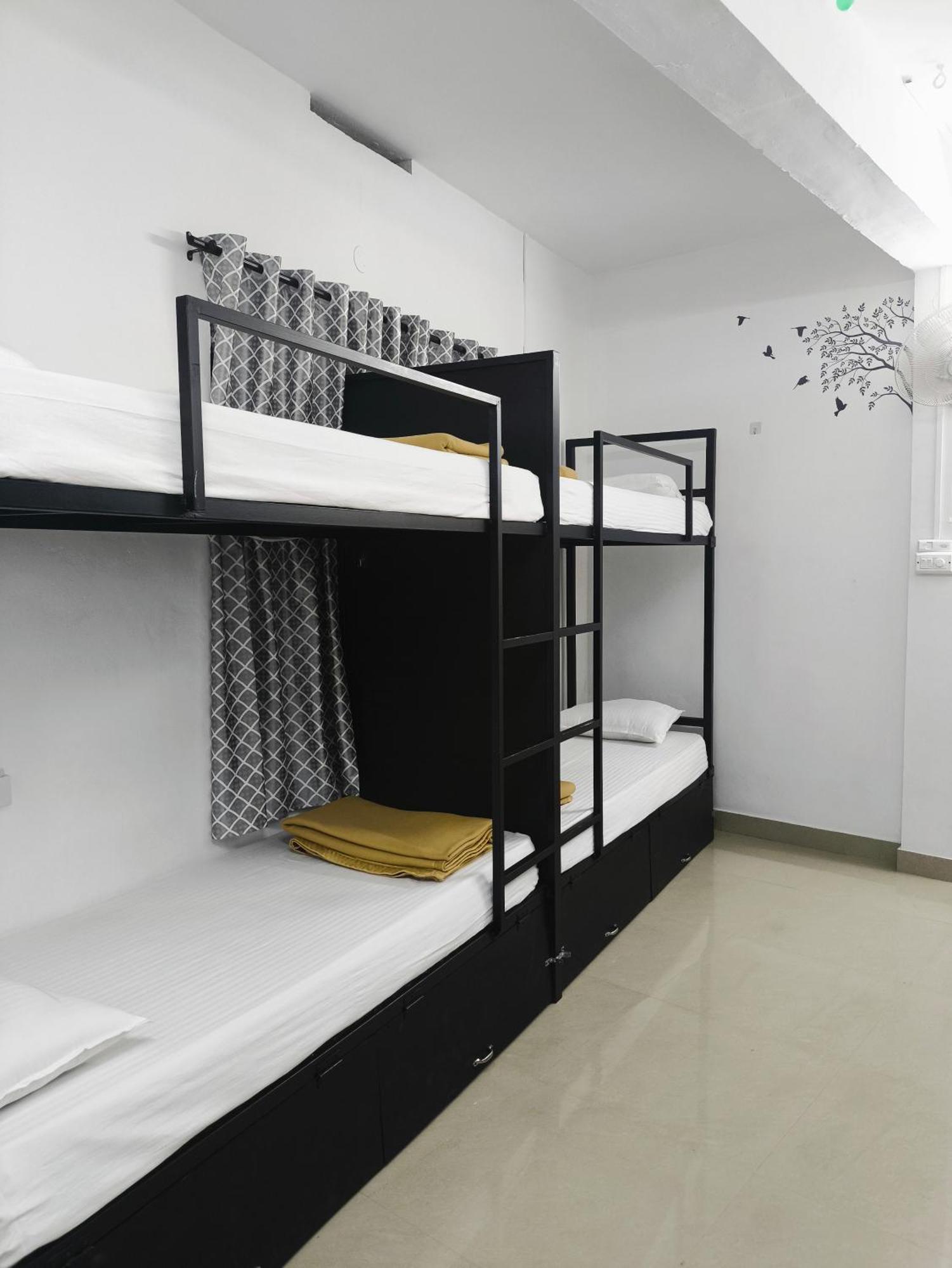 Hostel Stayzo Kochi Exteriör bild